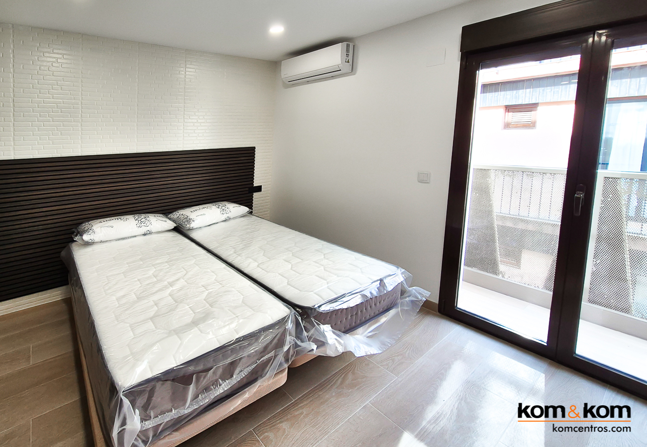 Sommieres y colchones de camas en apartamento tur&iacute;stico